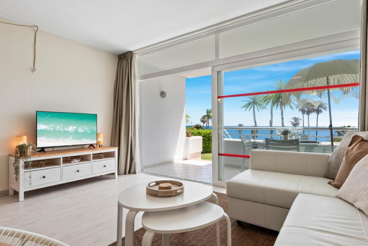 Frontline Beach Apartment Miraflores Ситио-де-Калаонда Экстерьер фото