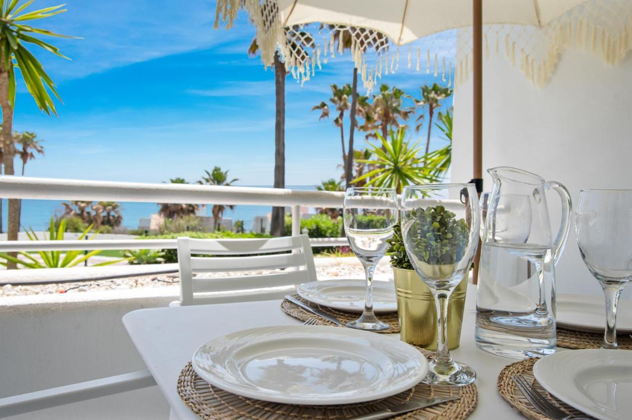 Frontline Beach Apartment Miraflores Ситио-де-Калаонда Экстерьер фото
